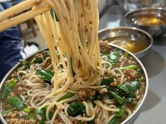 -正宗杨记普洱酸醋米线(总店)