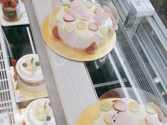 -花花卷卷·鲜食蛋糕(静安久光百货店)