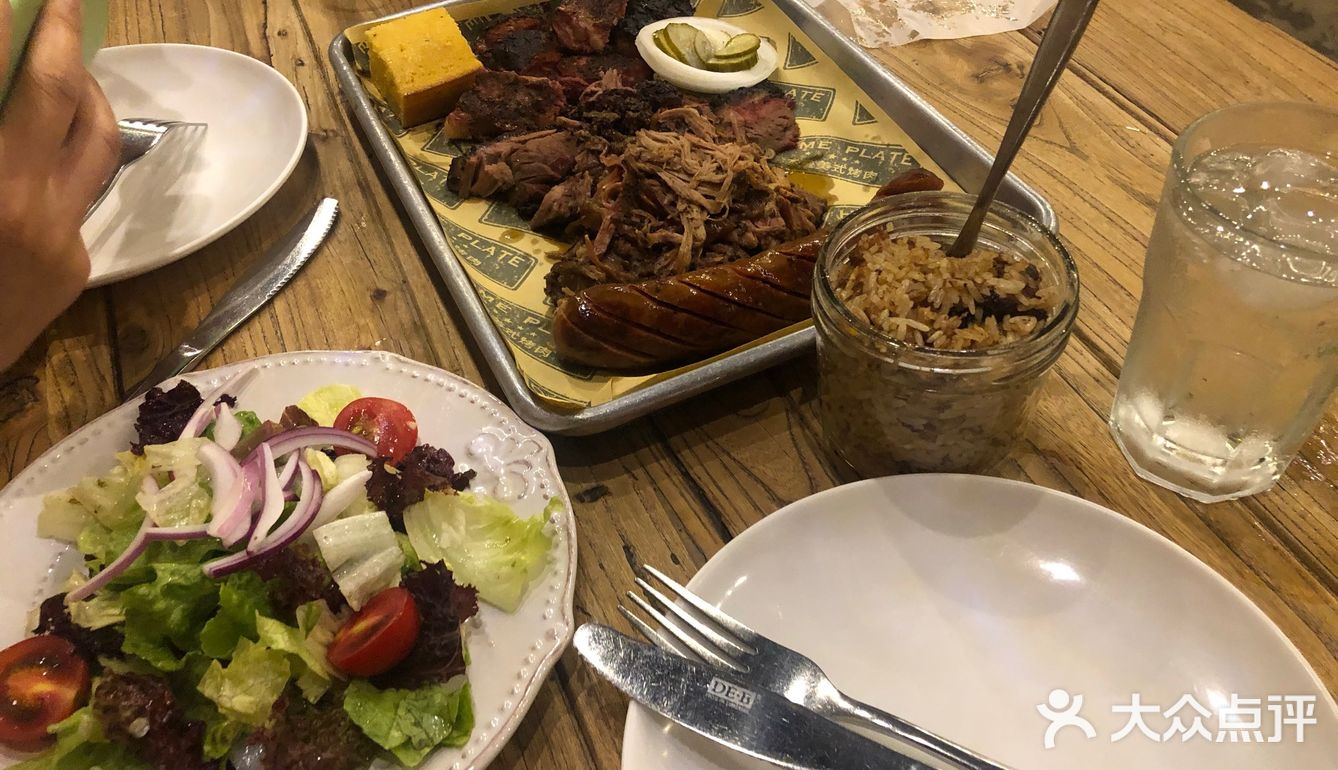 特别实惠的一家餐厅，纯正的德州烧烤