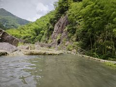 -江南大峡谷漂流