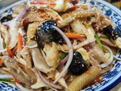 椒香手撕鸡-一个勺子新疆锡伯主题私房菜(红墙巷49号院店)