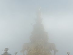 -峨嵋山金顶
