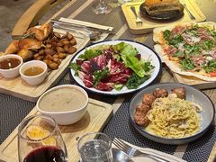 -Common Table · Brunch & Coffee