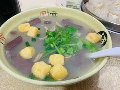 鸭血粉丝汤-笑云开汤包店(网巾市店)