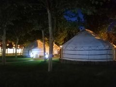 -九十九顶毡房(阜石路店)