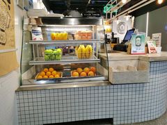 -果之满满鲜榨果汁(美罗城店)