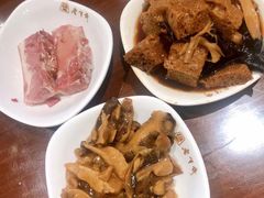 镇江肴肉-老半斋(福州路店)