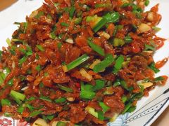 -临江餐馆二楼美食部落