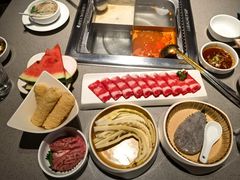 猪肚鸡四宫格汤底-海底捞火锅(北京路店)