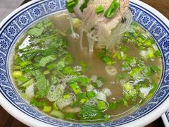 -崇德楼水盆牛羊肉泡馍馆(文艺路店)