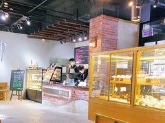 -啊噗吐呦现场烘焙(麦凯乐店)