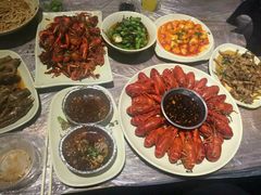 -巴厘龙虾·榜首油焖大虾(音乐学院·沿江酒馆店)