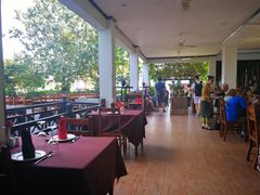 -Neary Khmer Restaurant