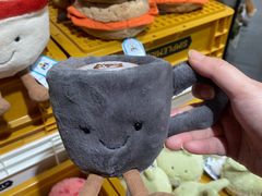 -LuOne凯德晶萃广场(徐家汇路店)