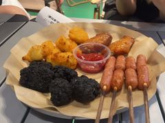 乐多多小吃拼盘-乐凯撒披萨·烤鸡(曜一城店)