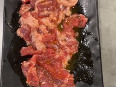 -啊美丽炭火烤肉(滑翔一店)