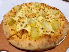果肉榴莲比萨-达美乐比萨(红山店)