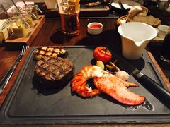 -恰餐厅及酒吧 CHAR Bar & Grill (北京丽都皇冠假日店)