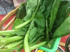 -钰洁腊排骨火锅