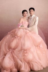 -乐派诗婚纱摄影