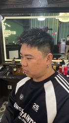 -海文先生国潮烫染男士理发馆