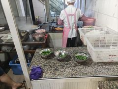 -正宗杨记普洱酸醋米线(总店)
