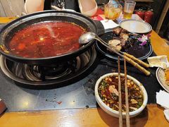 -小饕荟雅安贡椒鱼鲜馆(广福桥店)
