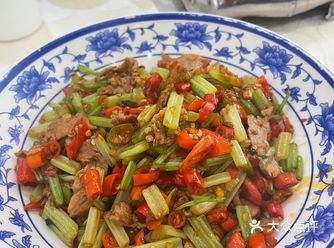 「翠清酒家(翠微路店)」 翠清是多年前对湘菜的美好记