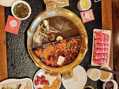 -永發發串串火锅馆·烧烤·大排档(传媒大学店)