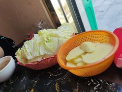 -尚品牛味汤锅火锅(康定总店)