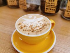 芝麻酱糖饼拿铁-COFFEE HOLIC(朝外SOHO店)