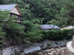 -月光园游月山庄