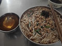 -正宗杨记普洱酸醋米线(总店)