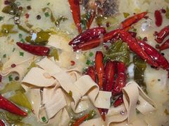 -江渔儿酸菜鱼(曜一城店)