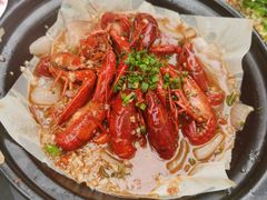 【蒜蓉秘制】789龙虾-何师烧烤Pro ·江湖川菜·小龙虾·精酿(太古里旗舰店)