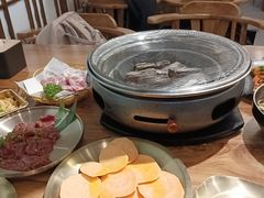 -青瓦餐厅·生鱼片·韩园烤肉(西塔店)
