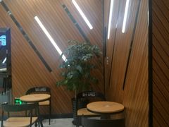 -大光明丽星VIP影城(昌里路杜比全景声店)