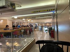 大堂-魏家凉皮(西安秋林宏业商厦店)