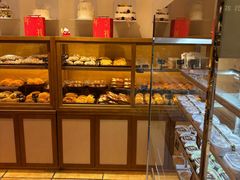 -小飞象面包公社(珠江路金鹰店)