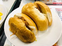 特色猪扒包-华星冰室(湾仔店)