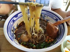 -胡大怪手工酸辣粉(安亭店)