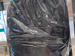 -福奈特洗衣·洗鞋·奢侈品护理(百联中环店)