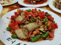 -荣生萝卜汤饭店