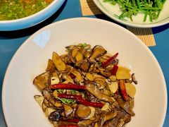 -一坐一忘云南菜(嘉里中心店)