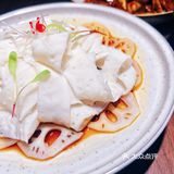 爱上江南，一抹苏味我要塞进嘴巴[嘴唇]