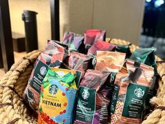 -星巴克臻选(惠州华贸天地1楼店)