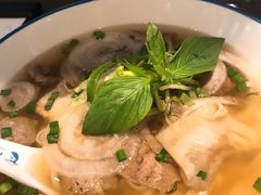 -美奈小馆·越南料理(中航城君尚购物中心店)