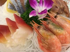 -青瓦餐厅·生鱼片·韩园烤肉(西塔店)