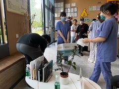 -半岛宠物医院24小时·内窥镜·牙科·碎石中心(府城大道店)