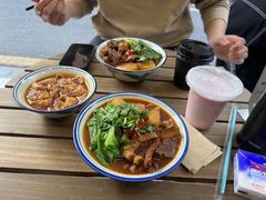 -CowCow其其·牛杂咖啡公司(六运店)